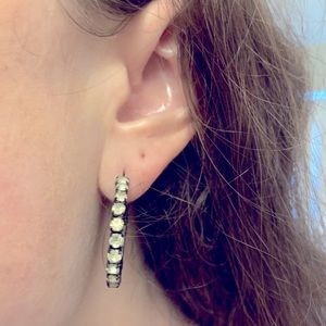 ✨HP✨ 🦋 3/$9 Rhinestone pave hoop earrings